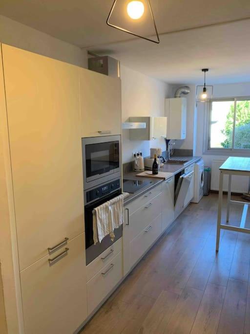 Appartement Le 17 Narbonne Exterior photo
