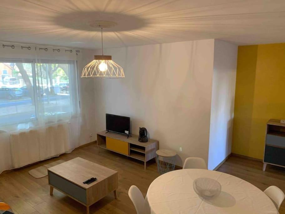 Appartement Le 17 Narbonne Exterior photo